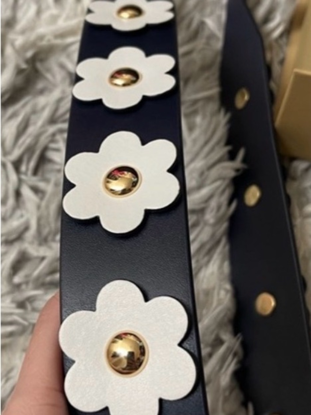 Michael Kor/MK Black Floral Appliqué Bag Strap, guitar strap 🌼 NWT- - Picture 4 of 14